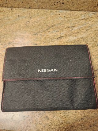 Manuales Nissan Qashqai con funda.