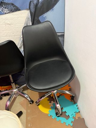 Silla de escritorio giratoria con ruedas