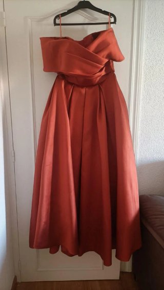 Vestido largo fiesta teja con bolsillos y corsé