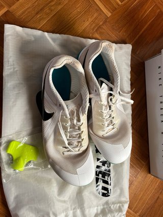 Zapatillas Nike Track & Field Verdes y Blancas