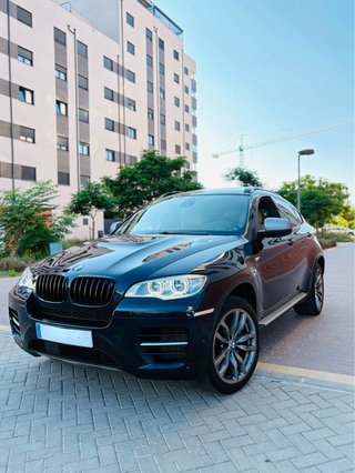 BMW X6 M50D