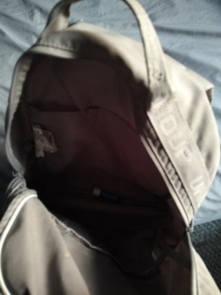 Mochila Under Armour Gris