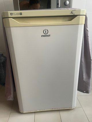 Congelador Vertical Indesit A+