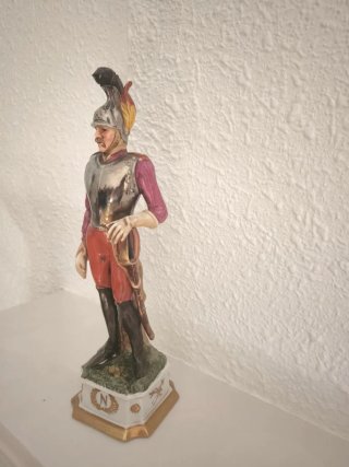 Figura decorativa militar