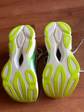 Saucony Endorphin Elite 3 Zapatillas Running