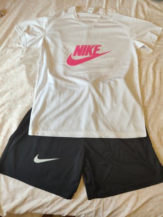 Conjunto Nike Hombre Blanco y Negro