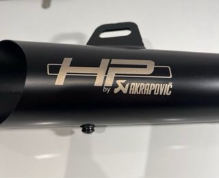 Cola de escape Akrapovic HP