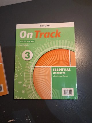 Libros ingles version catalan oxford 2,3,4 ESO