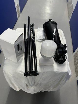 Kit Iluminación Softbox Neewer con Trípodes