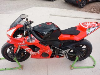 Yamaha R6 2005 Circuito