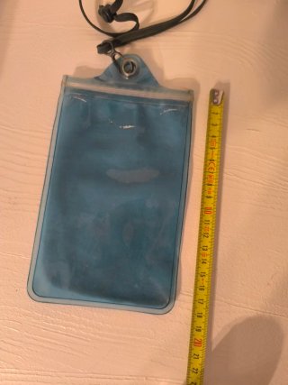 Funda impermeable móvil actividades acuáticas