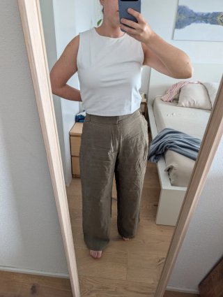 Pantalón fluido wide leg verde caqui/oliva - M