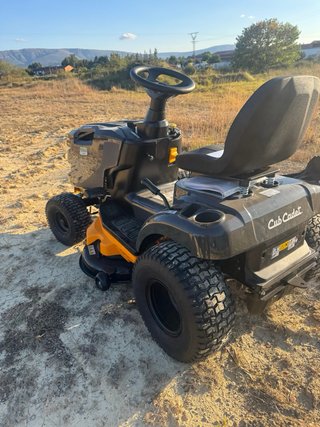 Cub Cadet LT2 S98 Cortacésped