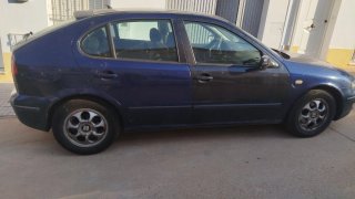 SEAT Leon 2000