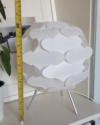 Lámpara de mesa moderna