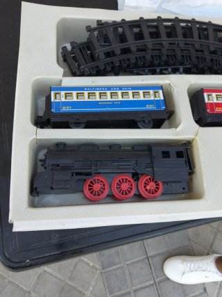 Tren Paya con vagones y vías