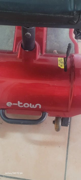 Scooter de movilidad para discapacitados