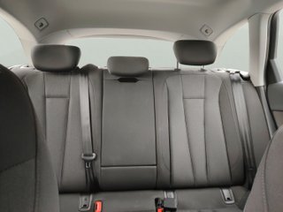Audi A4 Avant Advanced 35 TFSI 110 kW (150 CV)