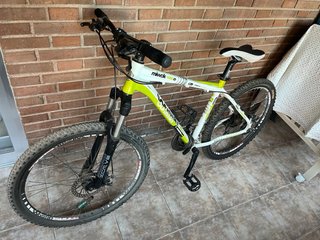 Bicicleta Whistle Miwok 1053D TALLA M + candado