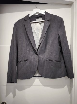 Chaqueta H&M entallada mujer gris