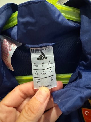 Chubasquero Adidas Osasuna Azul.