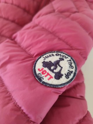 Chaqueta Jott acolchada con capucha. Talla 10-12