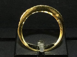 E637911-0 ANILLO ORO 18K