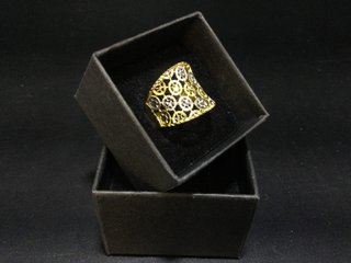 E637911-0 ANILLO ORO 18K