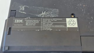 Lote Retro IBM PS/2: 2 Monitores + Portátil (1992)