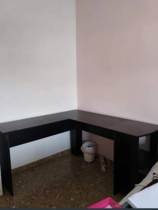 Escritorio esquinero madera negro