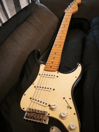 Fender Stratocaster México 1998 Arce