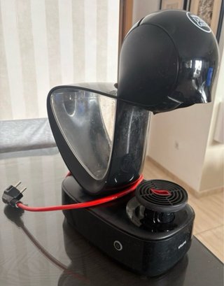 Cafetera Nescafé Dolce Gusto Negra