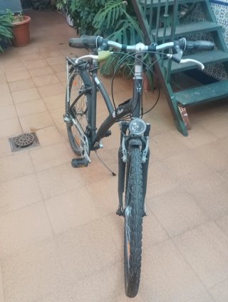 Bicicleta Paseo Btwin Negra