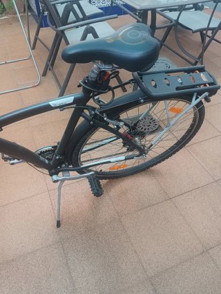 Bicicleta Paseo Btwin Negra