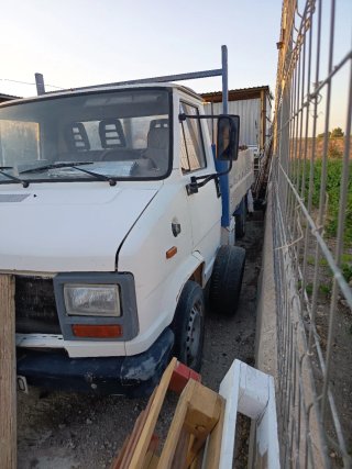 Peugeot J-5 Caja Abierta