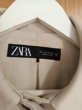 Chaqueta Zara Beige Talla L