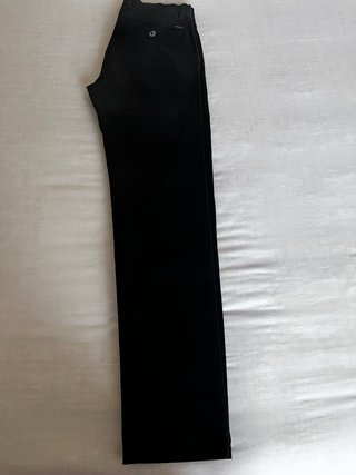 Pantalón chino negro Talla 40