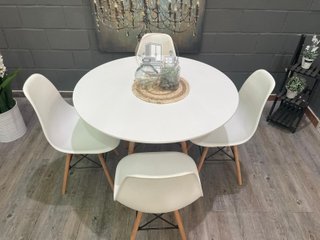 ️ Comedor mesa + 4 sillas estilo nórdico – Nuevo