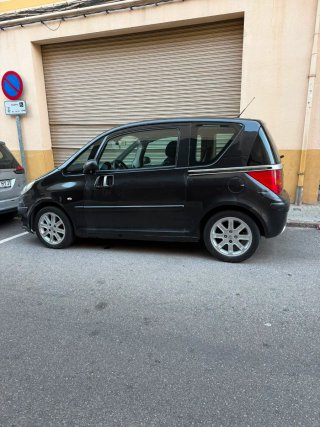 Peugeot 1007 2005