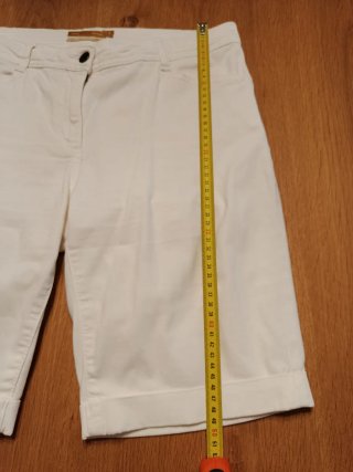 Pantalón corto blanco talla 40