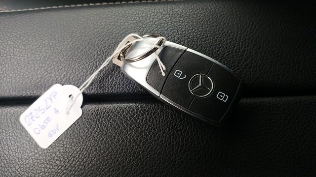 Mercedes-Benz Clase A 200 120 kW (163 CV)