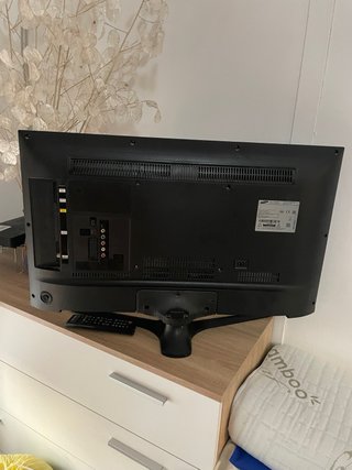Televisor Samsung 32” Full HD - 30 (Negociables)