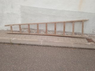 Escalera de madera Siglo XIX