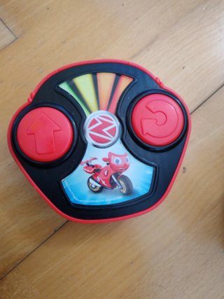 Moto teleridigida de Ricky Zoom