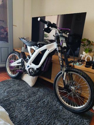 Surron L1E Enduro Eléctrica Description fotos!