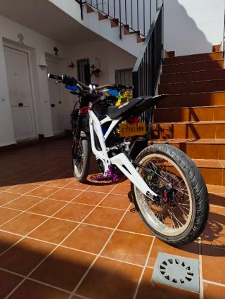 Surron L1E Enduro Eléctrica Description fotos!