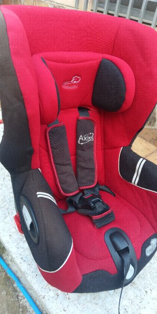 Silla coche bebé confort, de 9 a 18 kg.