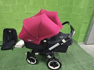Bugaboo Donkey Rojo Burdeos (2 capotas)