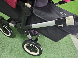 Bugaboo Donkey Rojo Burdeos (2 capotas)
