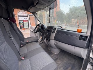 Mercedes-Benz Sprinter 2012